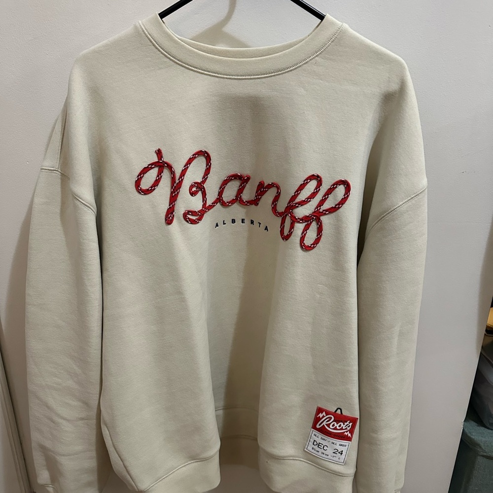 Roots Cream Fleece Pullover with Black Label